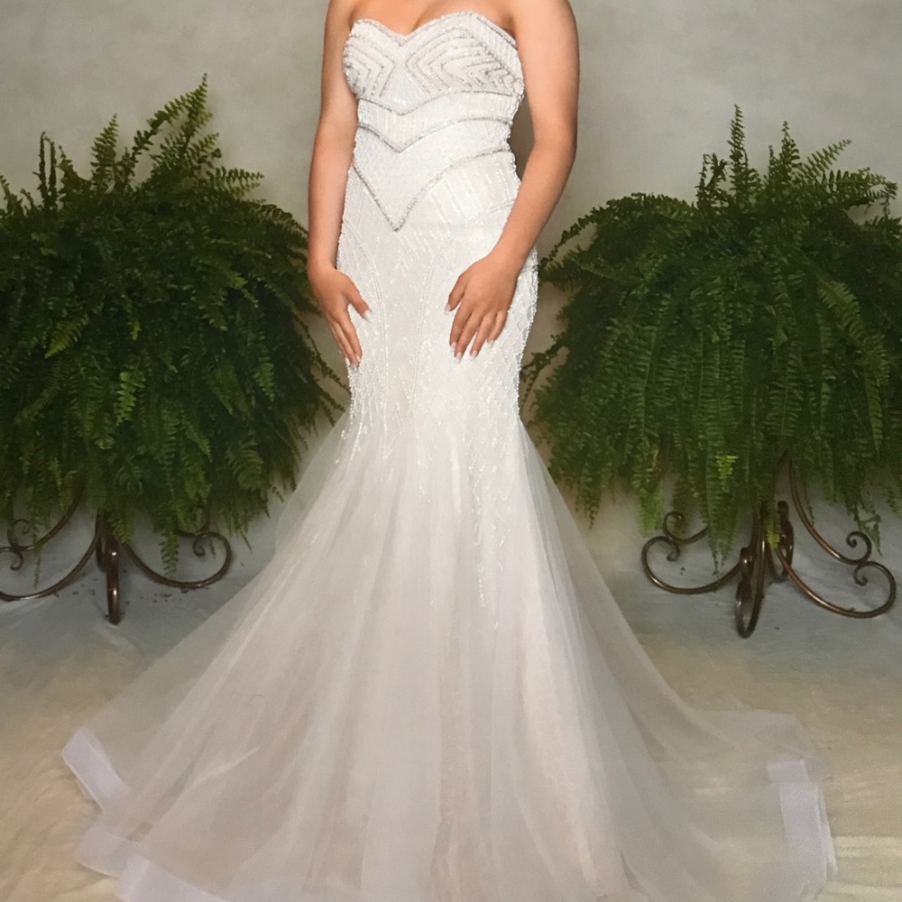 Wedding dress